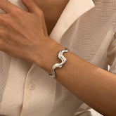 Bracelete Irregular Lacis Use Lacis Silver Color 