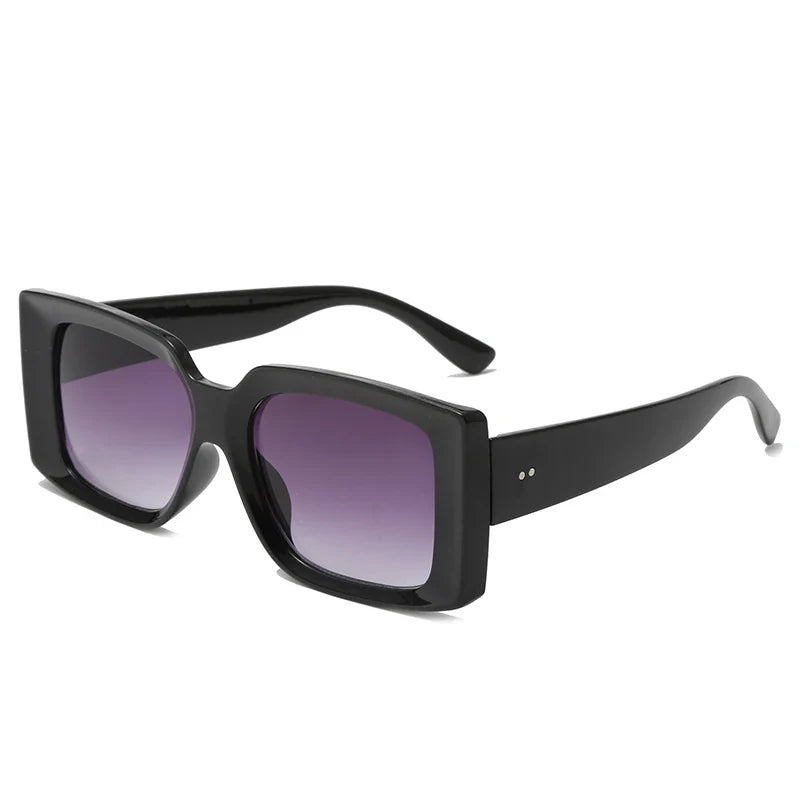 Óculos de Sol Feminino Roma G3 OCULOS05 Use Lacis Preto degradê 